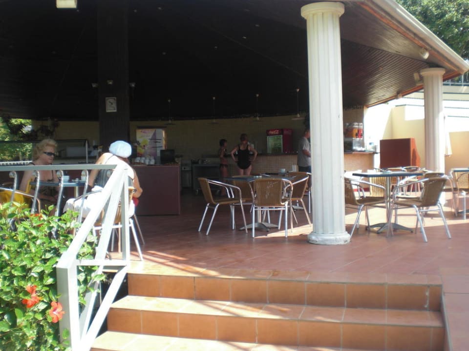 Strandbar Insula Resort & Spa