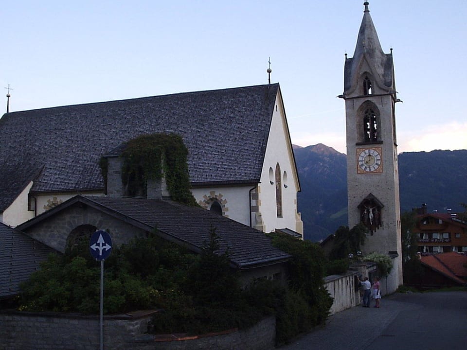 Schöne, nervige Kirche Hotel Komperdell