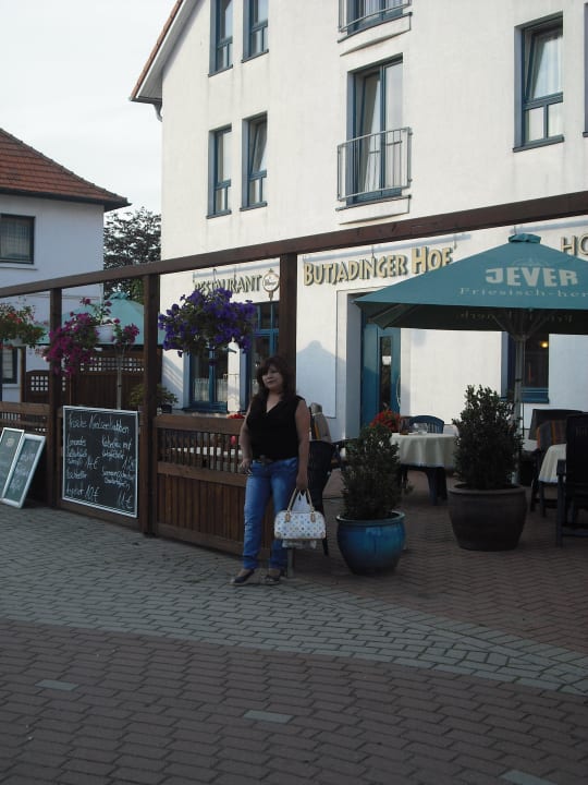 Ansicht seitlich Hotel Butjadinger Hof