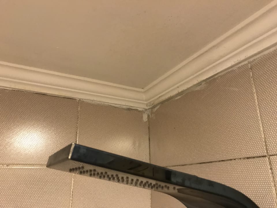 Zimmer Oscar Resort Hotel