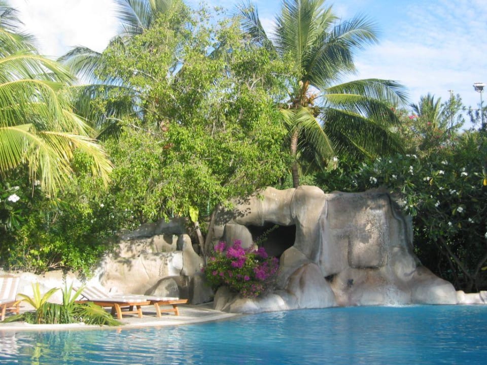 Pool Kuramathi Maldives