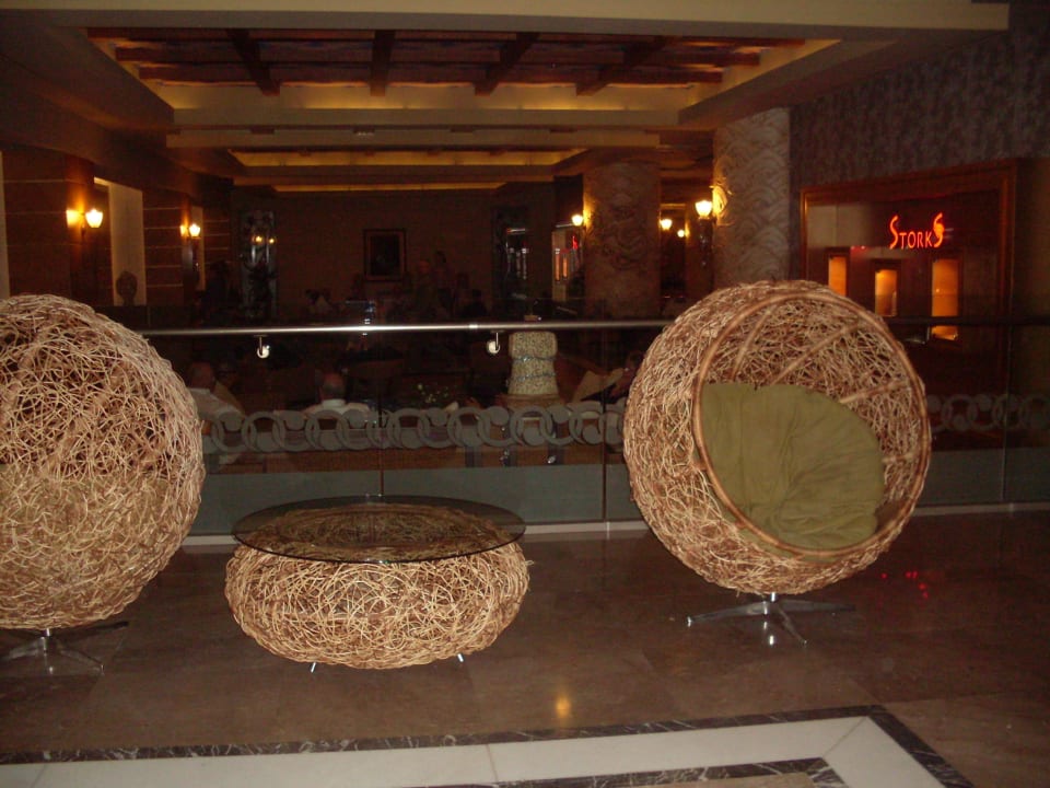 Sitzmöglichkeiten Lobby Hotel Royal Dragon