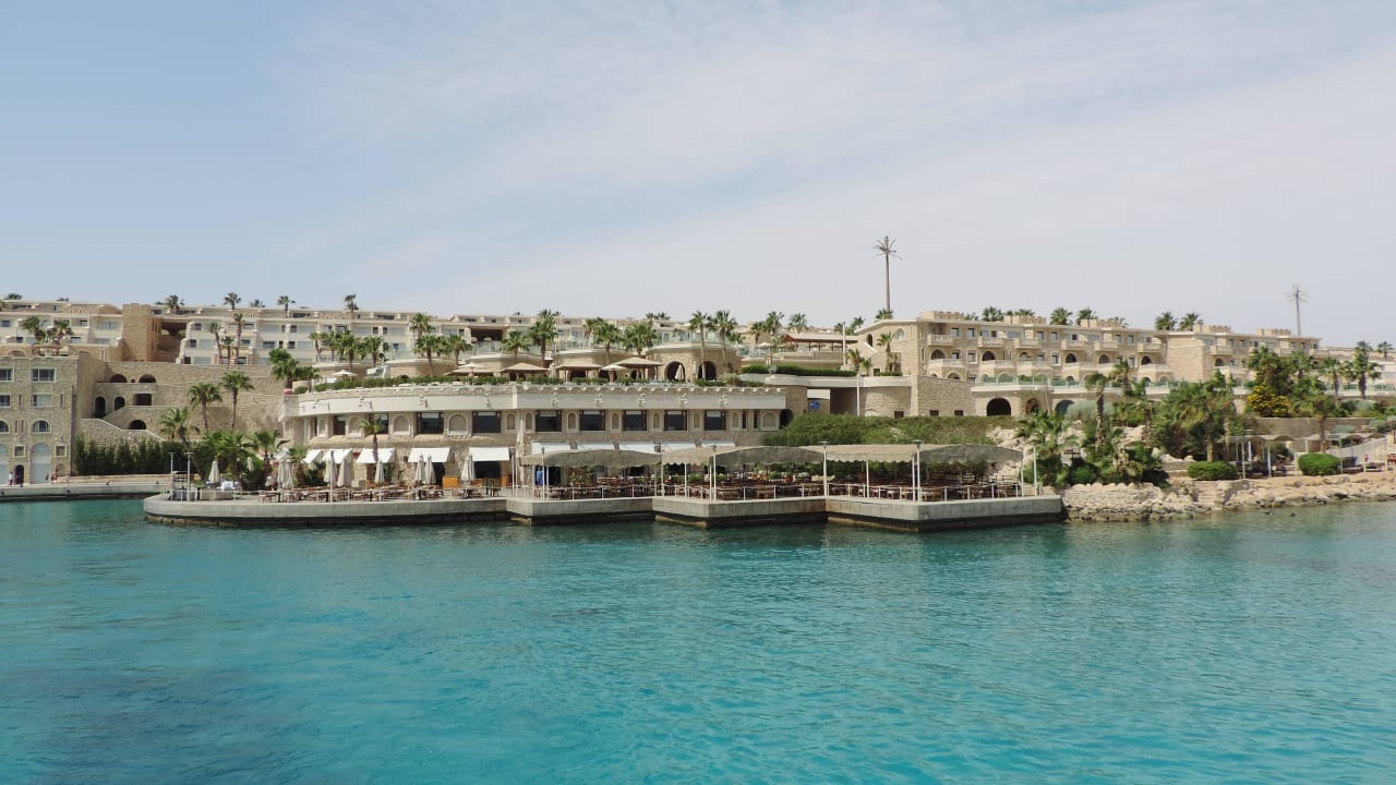 Blick zum Restaurant Mittagsbuffet Pickalbatros Citadel Resort