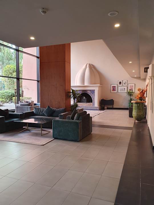 Gastro Kenzi Rose Garden