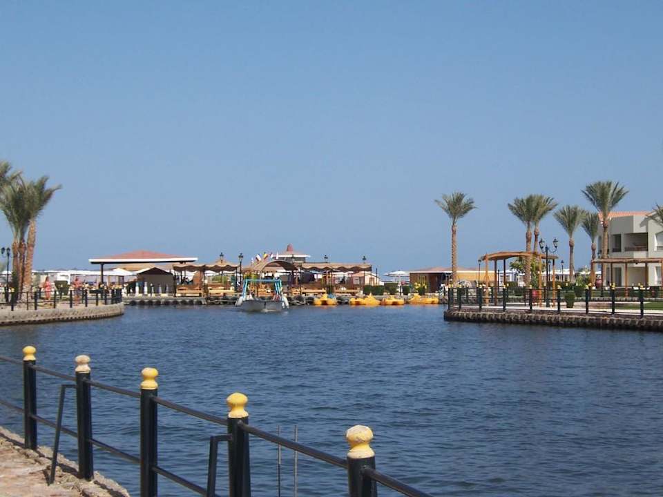 Bootsausstieg zum Strand Pickalbatros Dana Beach Resort - Hurghada