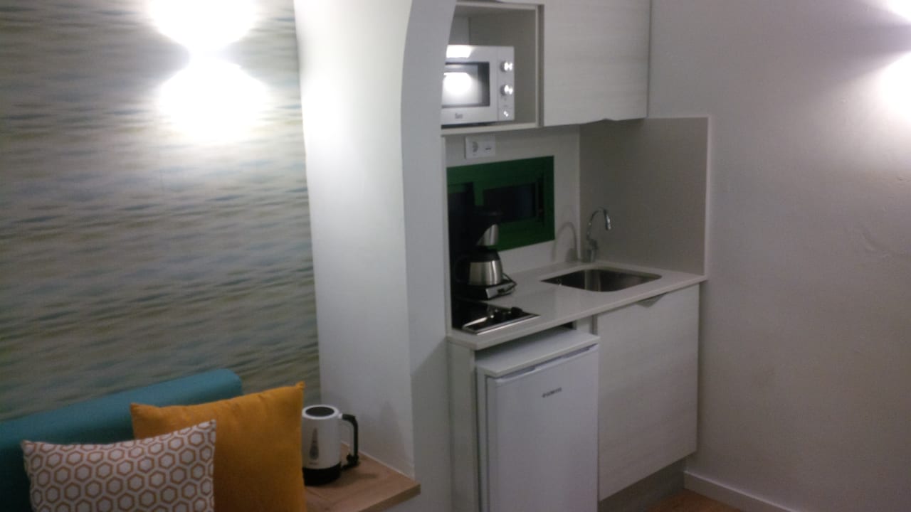 Zimmer Canary Garden Club