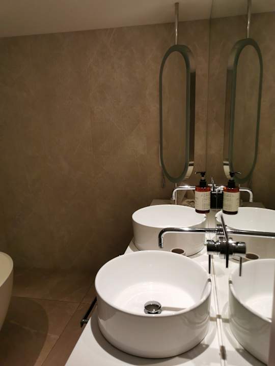 Zimmer Mitsis Selection Rinela