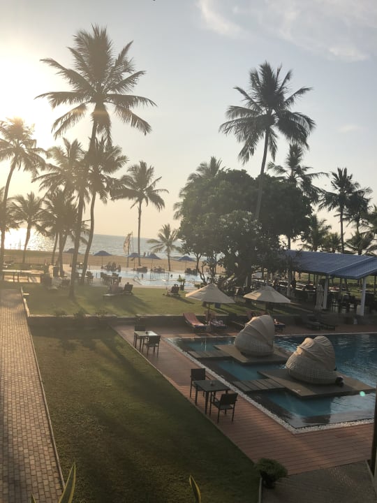 Pool Hotel Camelot Beach