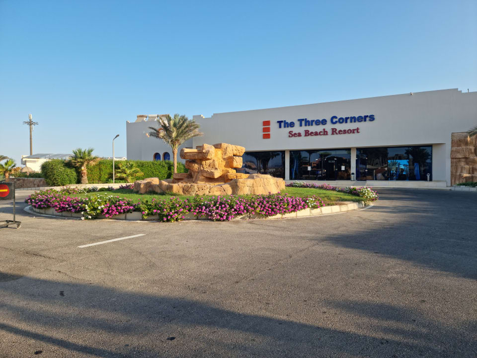 Außenansicht Three Corners Sea Beach Resort