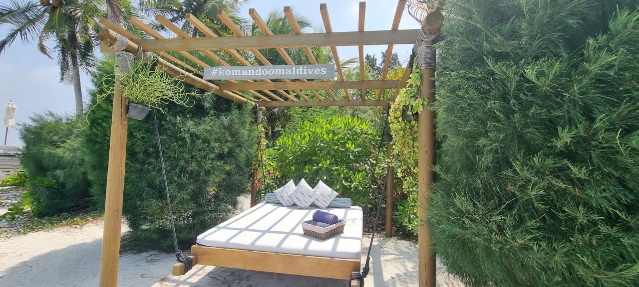 Gartenanlage Komandoo Island Resort & Spa - Adults only