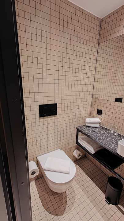 Zimmer Comfort Hotel Helsinki Airport