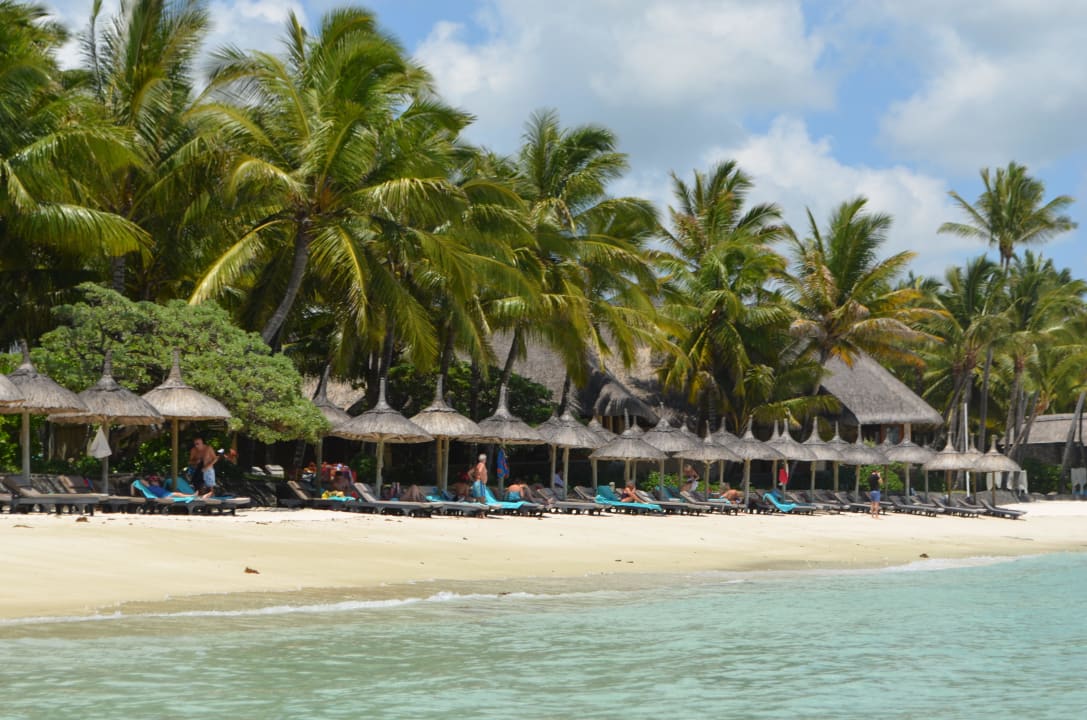 Пляж Constance Belle Mare Plage