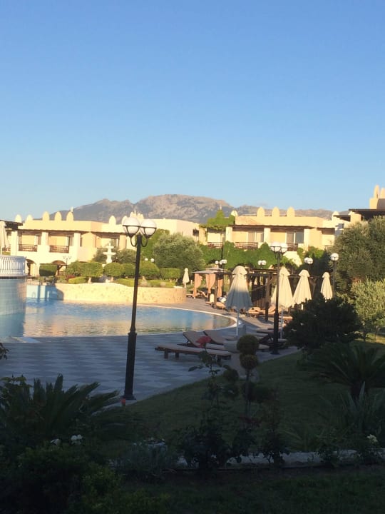 Abendstimmung am Pool Hotel Gaia Palace