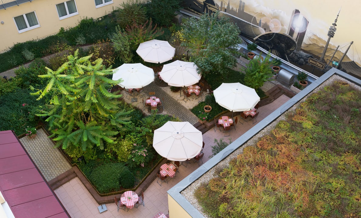 Gartenanlage Hotel München City Center affiliated by Meliá