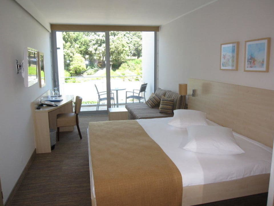 Renoviertes Musterzimmer Valamar Parentino Hotel
