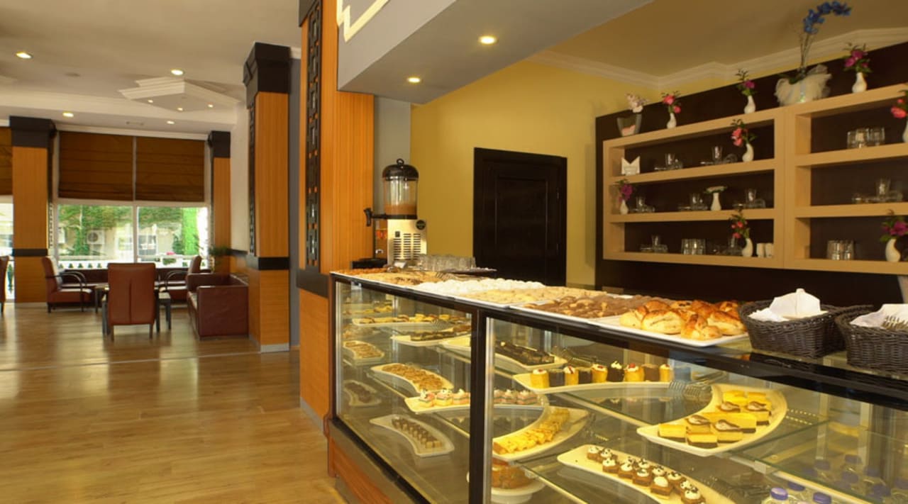 Gastro Mira Meridia Beach Hotel