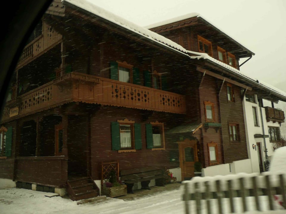 Aussenansicht Haus Sonnegg