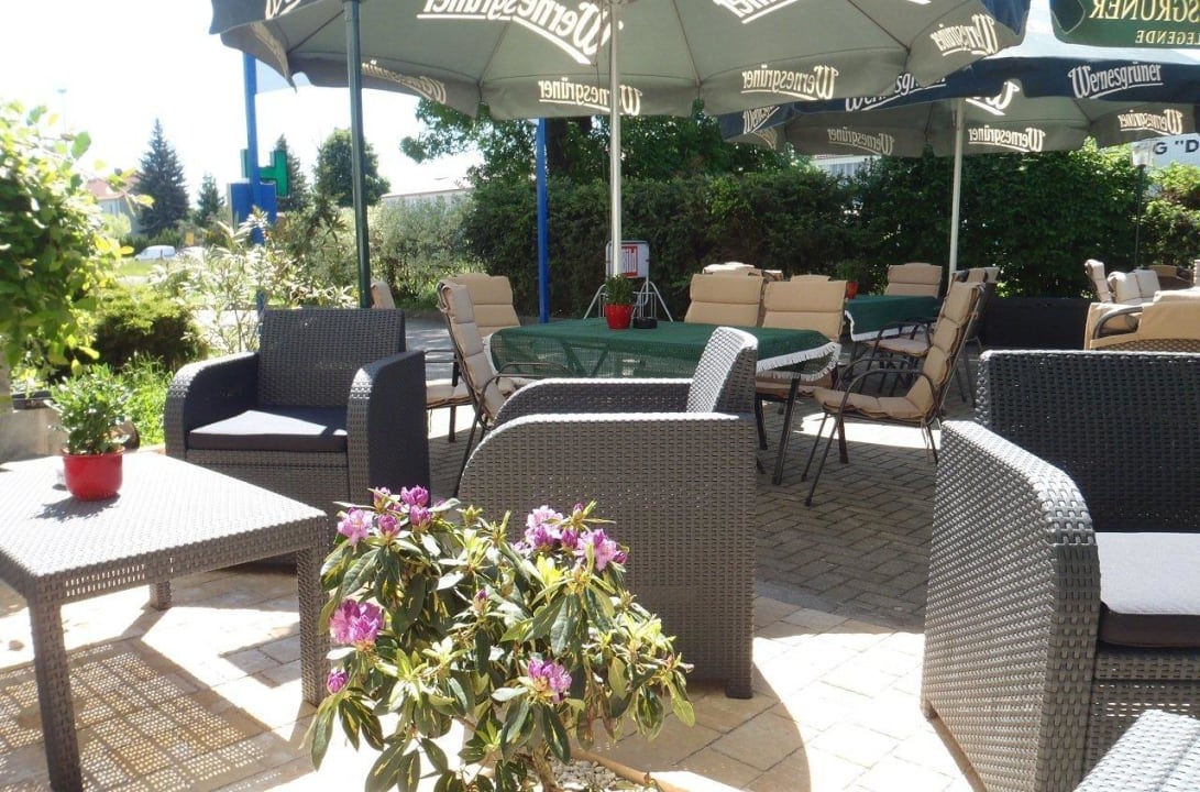 Biergarten1 Hotel Wutzler