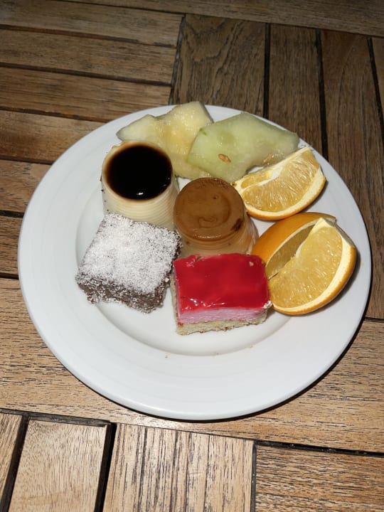 Gastro Side Su Hotel