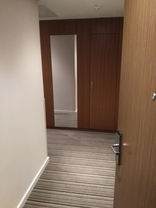 Zimmer Hilton Garden Inn Frankfurt Airport