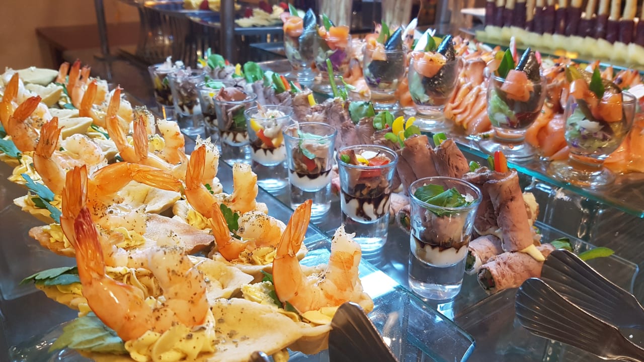 Gastro Premier Le Reve Hotel & Spa