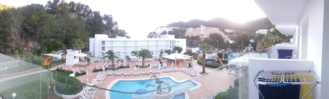 Pool Balansat Resort