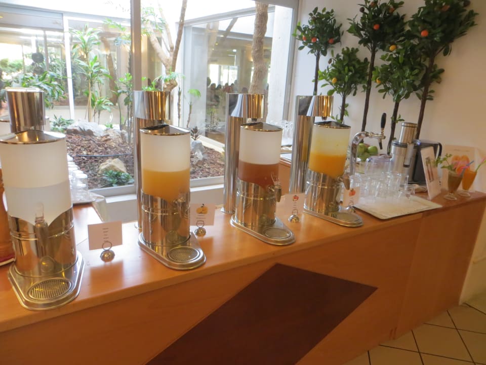 Teil des Frühstücksbuffets Anissa Beach & Village