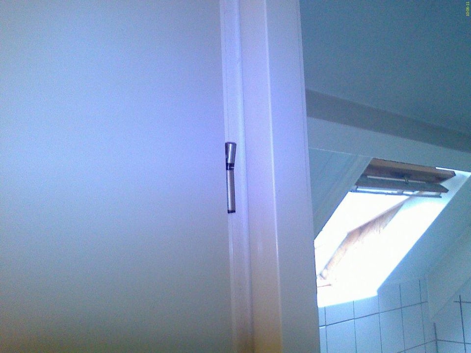 Türscharniere defekt. Center Parcs Park Nordseeküste