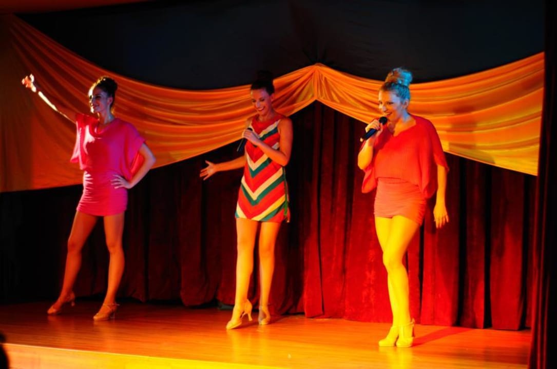 Večerný program Iberostar Waves Málaga Playa