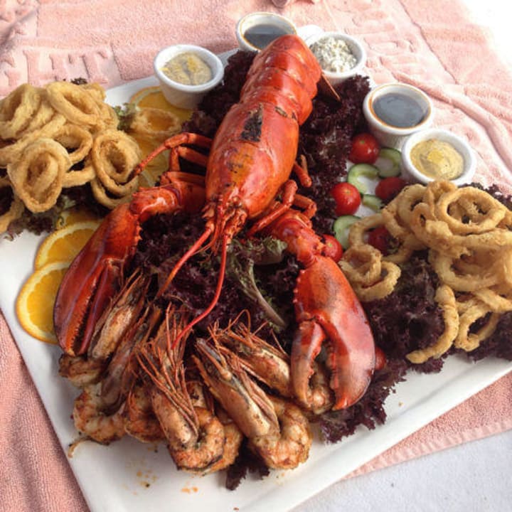 Secret garden Starlight Resort Hotel