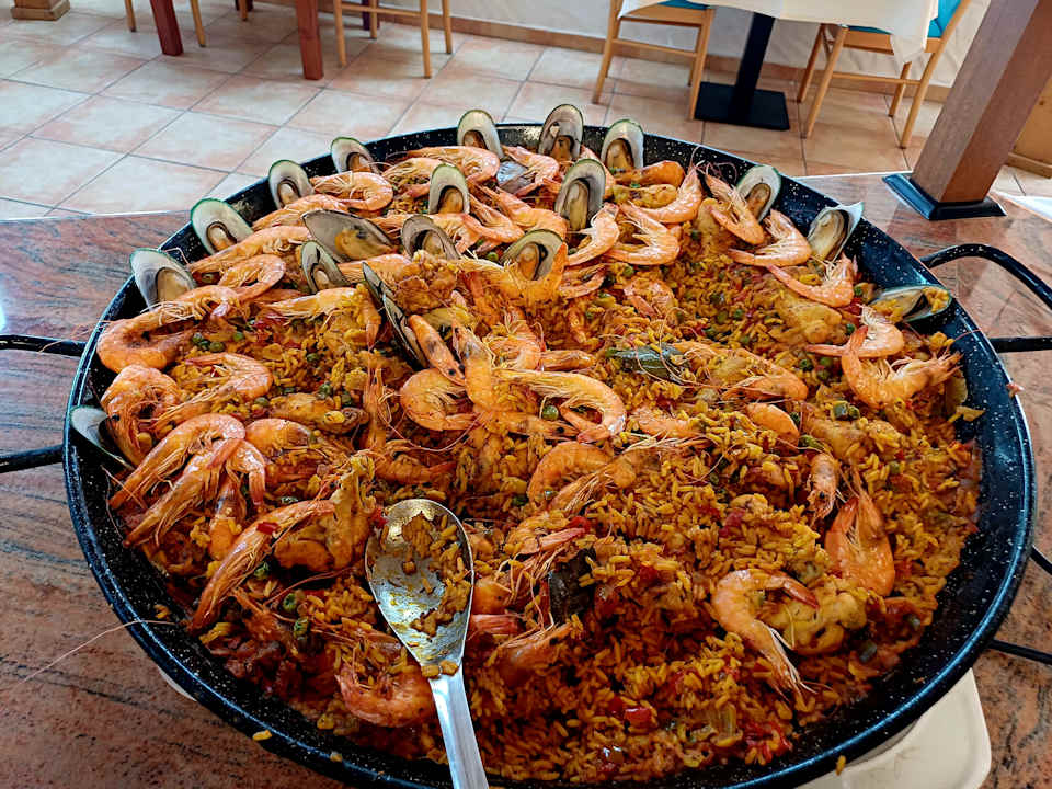 Gastro Marina Playa Suite Hotel