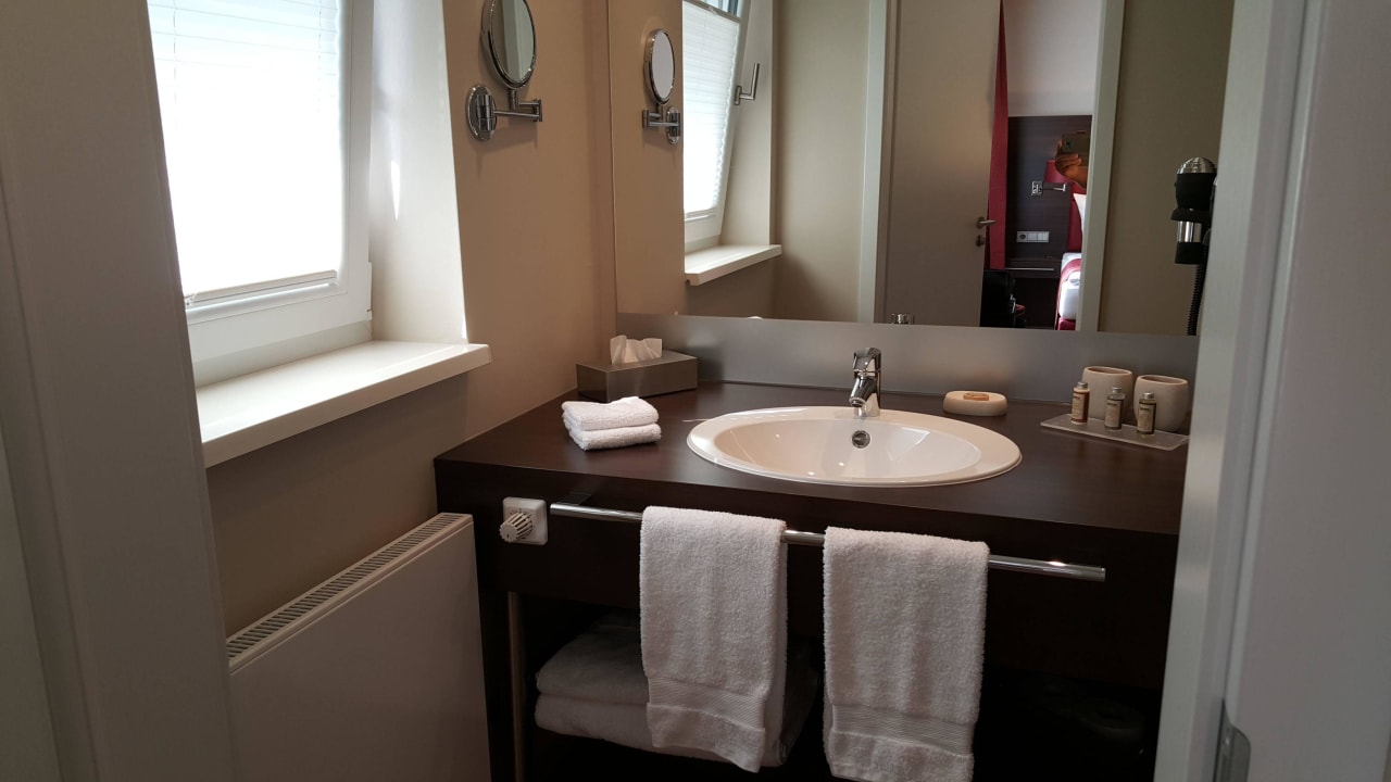 Ansichten und Details vom schönen Bad Hotel Thalhauser Mühle