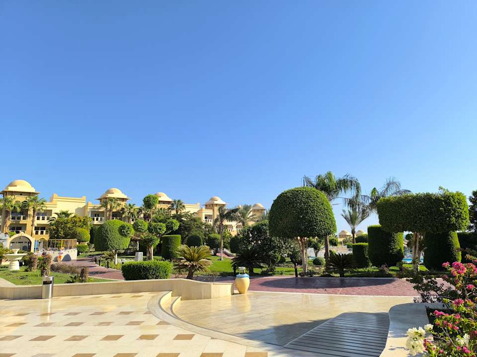 Gartenanlage Serenity Alpha Beach