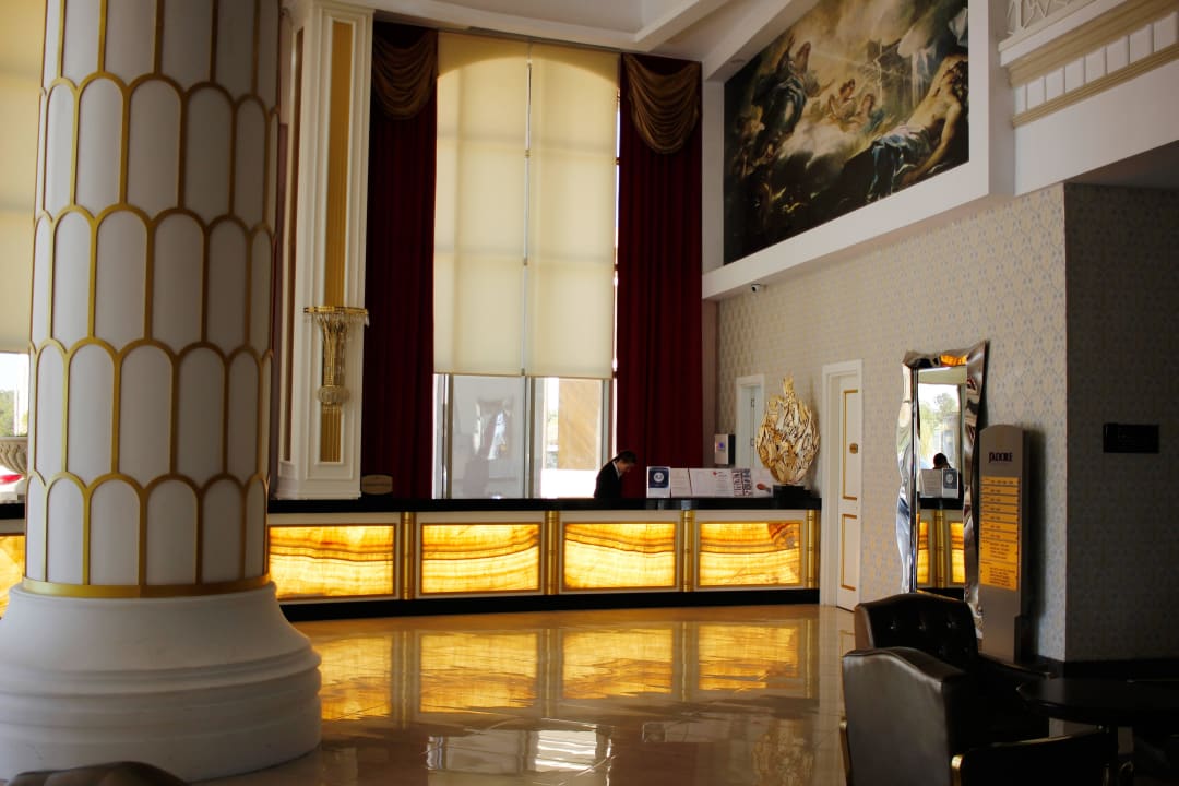 Lobby J'adore Deluxe Hotel & Spa