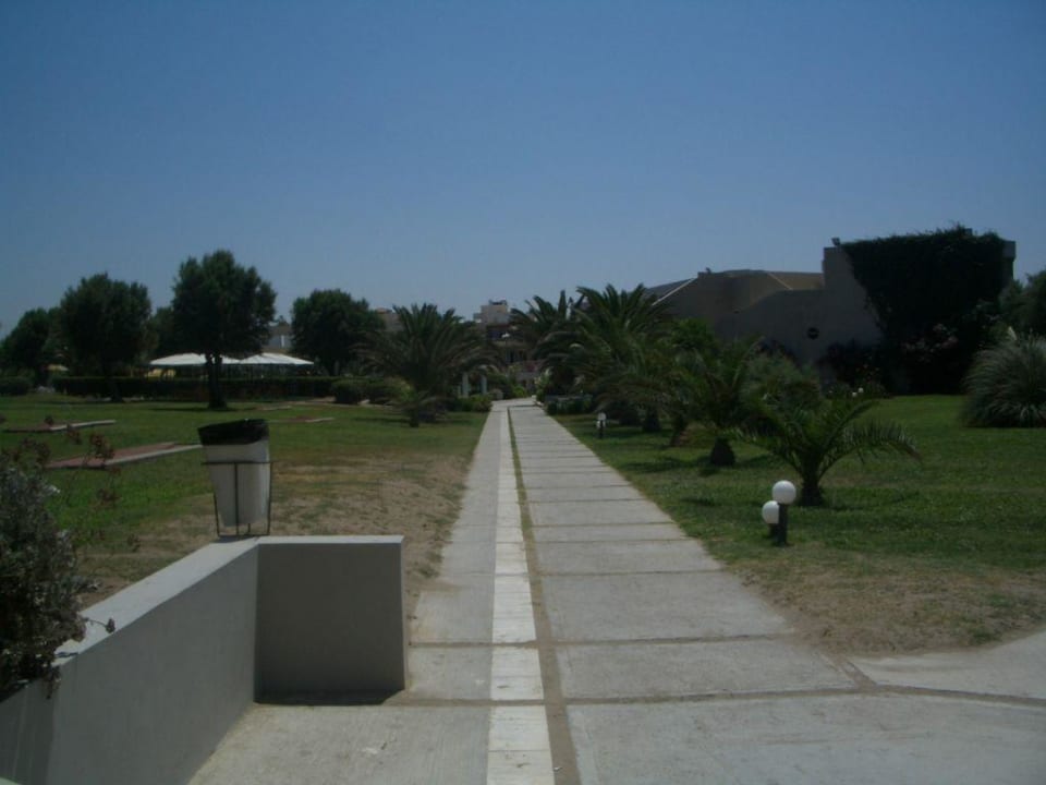 Gartenanlage Santa Marina Beach