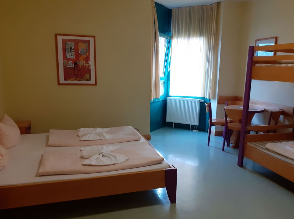Zimmer Pfalz-Jugendherberge Neustadt