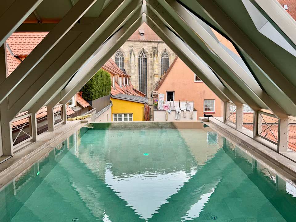 Pool Hotel Goldene Rose