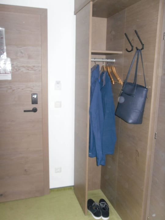 Garderobe Berghotel Der Königsleitner -Adults Only