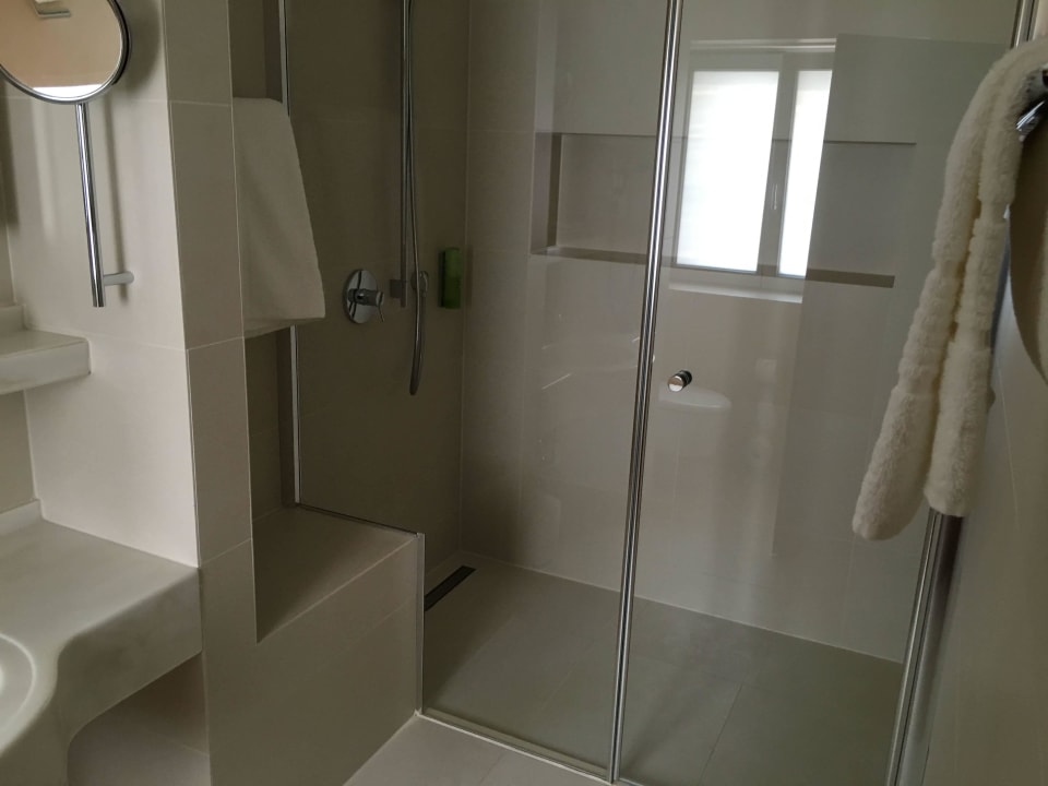 Dusche Hotel Victoria, BW Signature Collection by Best Western