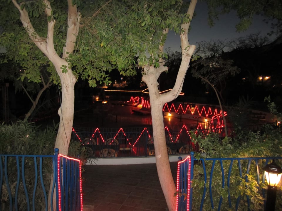 Abends am Ruhepool  Sultan Gardens Resort