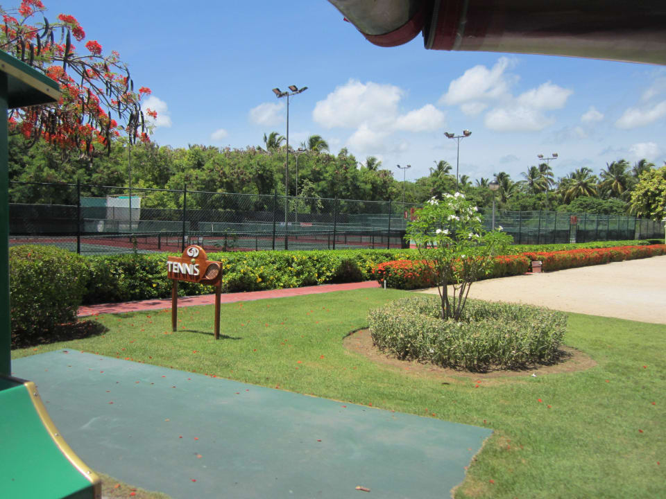 Tennisplatz Grand Palladium Select Bávaro Resort & Spa