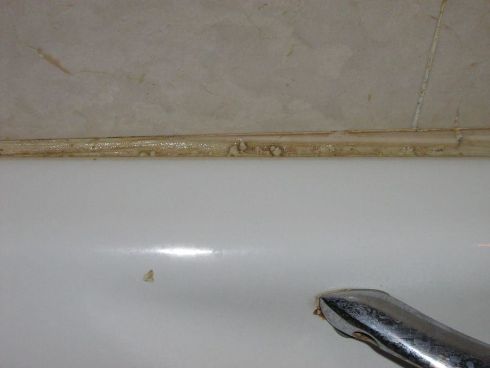 bröckelige Fugen Badewanne Grupotel Acapulco Playa - Adults Only