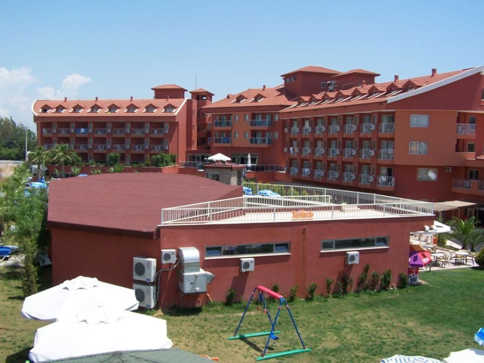 Hotel und Poolbar Club Side Coast