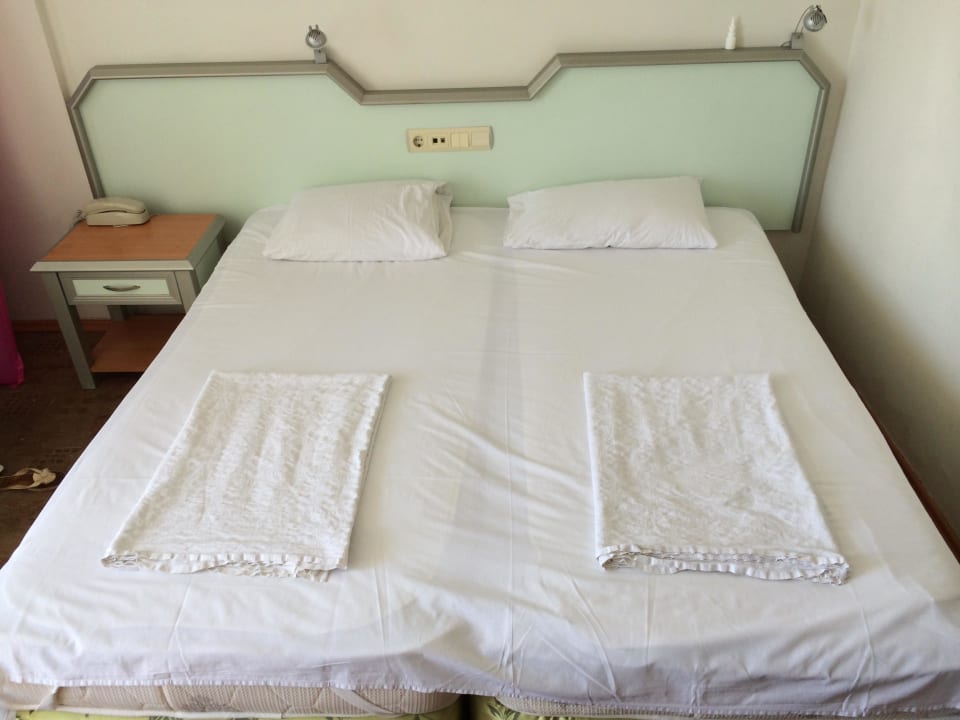 Doppelbett Büyük Hotel
