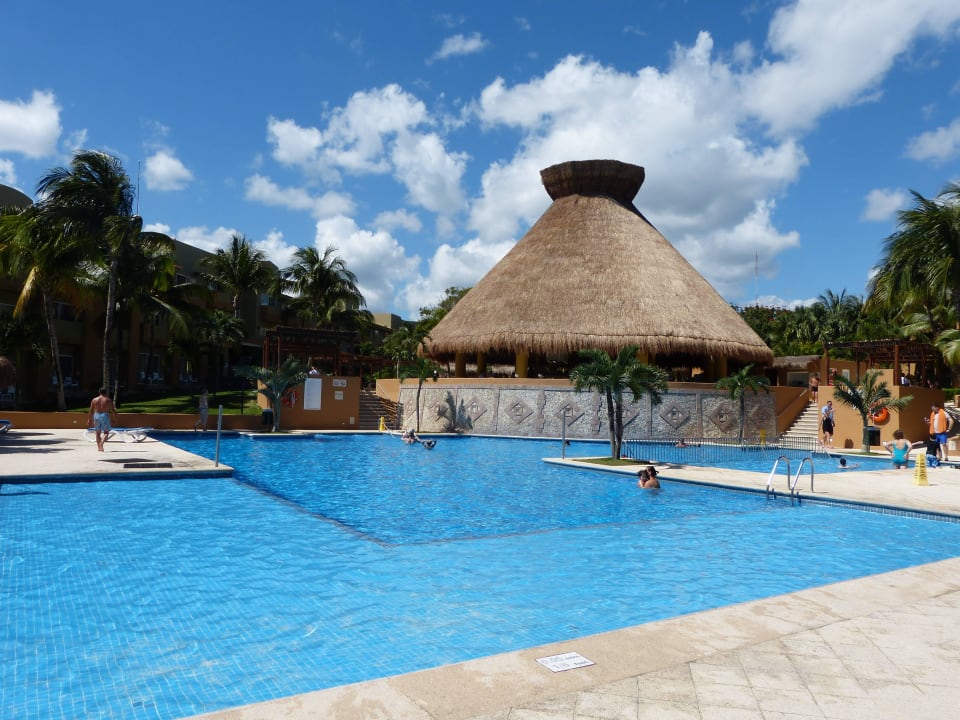 Pool Viva Azteca by Wyndham - All Inclusive Resort