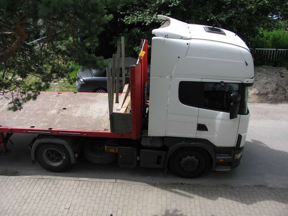 Vom Balkon Fewo 2.5 - Baustellen LKW Fewo 2.5 Haus Arkonablick