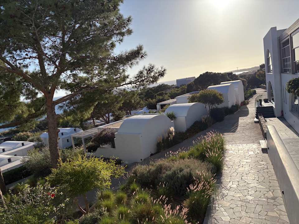 Außenansicht Hotel Kakkos Bay