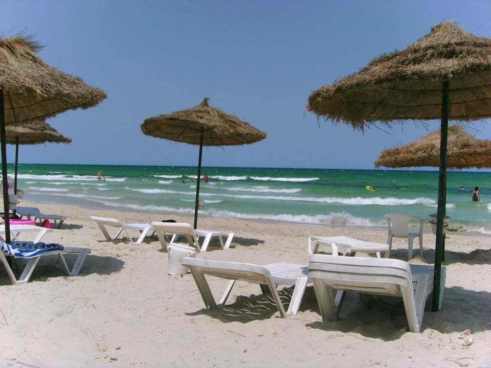 So leer war es am Nachmittag am Strand Mahdia Beach & Aquapark