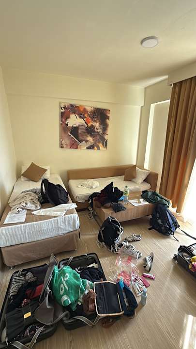 Zimmer Dream Family Club