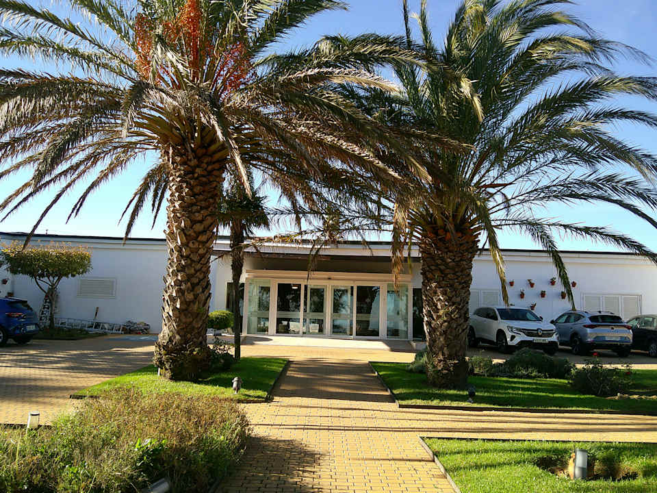 Außenansicht Hotel Parador de Ayamonte
